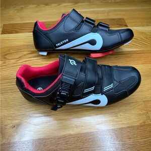 Peloton Cycling Shoe - Size 41 Women’s 10 / Men’s 8